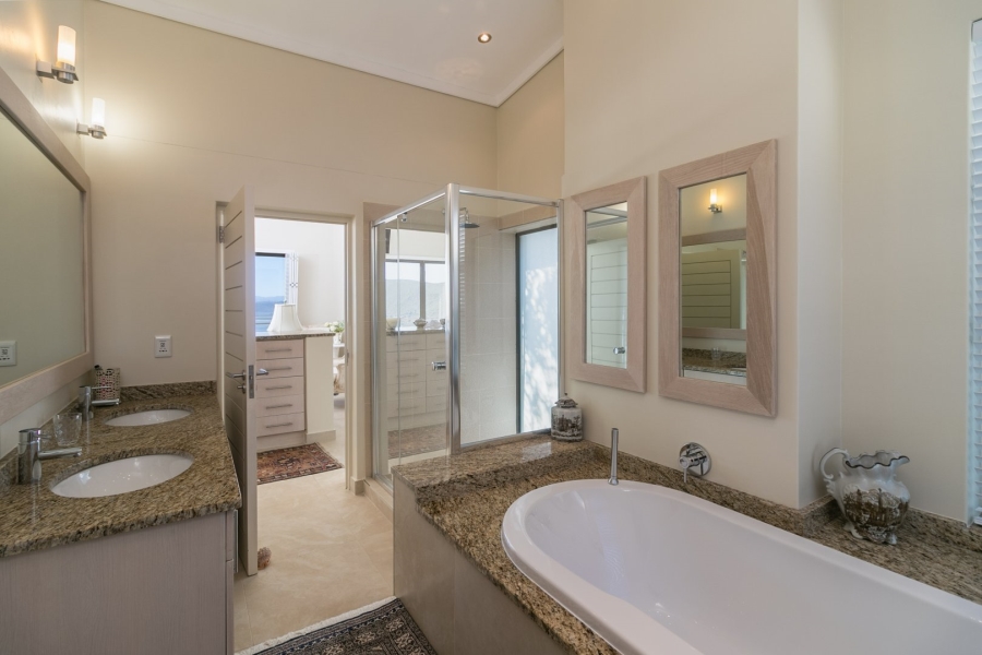 4 Bedroom Property for Sale in The Heads Western Cape